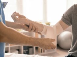 Why Specialized Injury Treatment for Construction Workers Is Critical for Fast Recovery